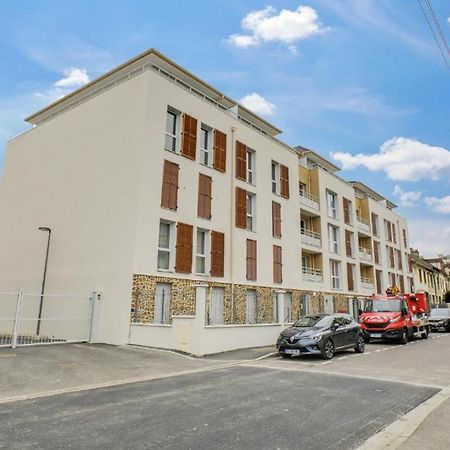 Appartement F2 De Haut Standing En Hypercentre Avec Jardin Prive A 270 M De La Gare De Mantes ! Exterior foto